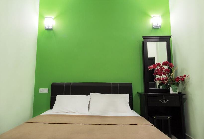 Standard Room, Brilliant