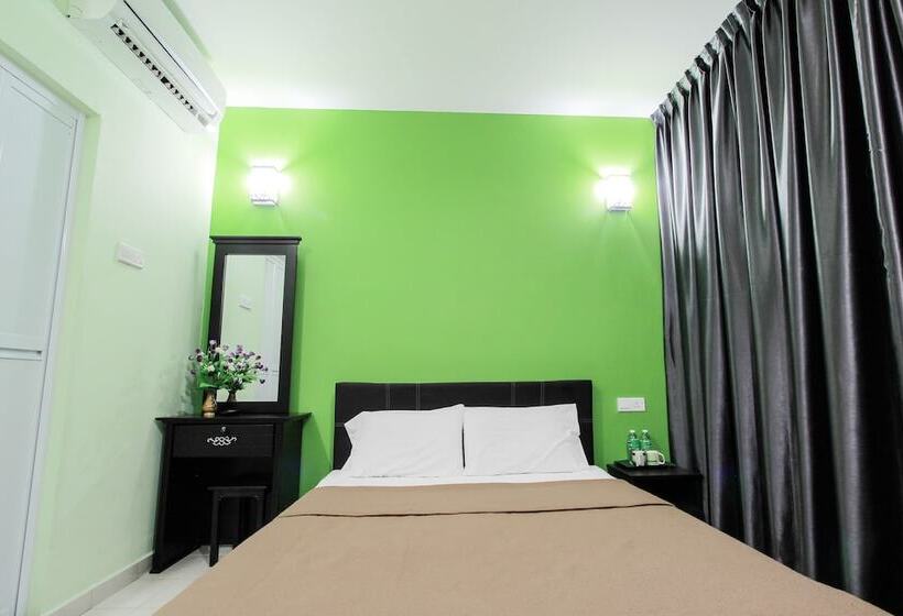 Standard Room, Brilliant