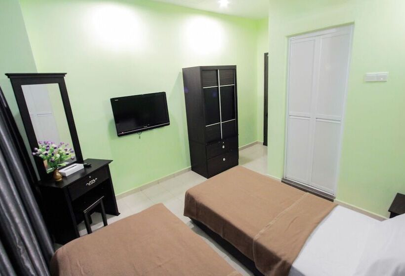 Standard Room, Brilliant