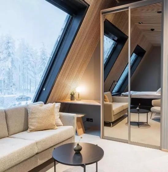 اتاق پرمیوم, Glass Resort