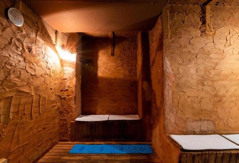 اتاق استاندارد, Gwang Jang