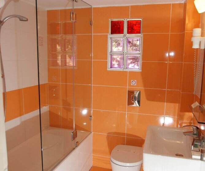 سوییت خانوادگی, Ikion Eco Boutique