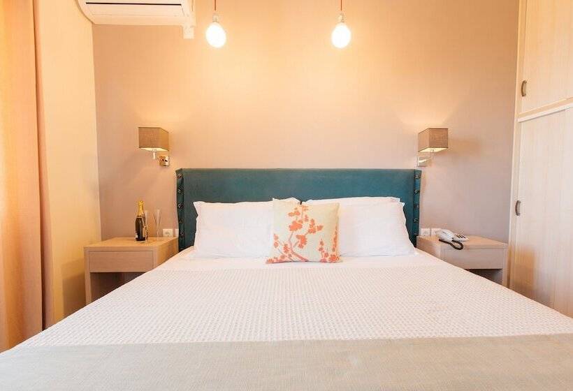 سوییت خانوادگی, Ikion Eco Boutique