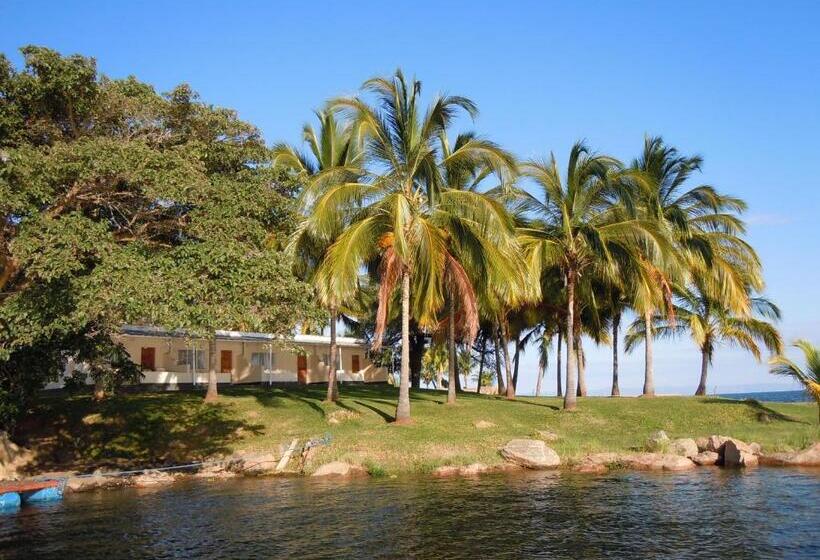 اتاق استاندارد با چشمانداز دریاچه, Lake Safari Lodge