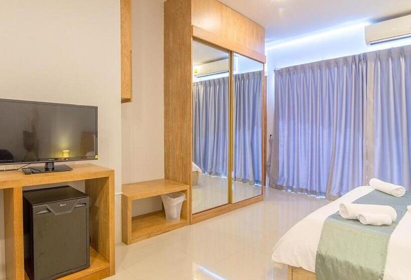 سوییت با چشم‌انداز کوه, Lemonade Phuket Hotel  Sha Plus