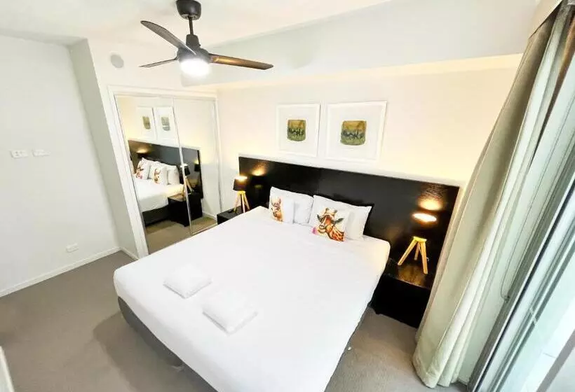 インサイドのスタンダードスタジオ, Oshen Holiday Apartments Yeppoon