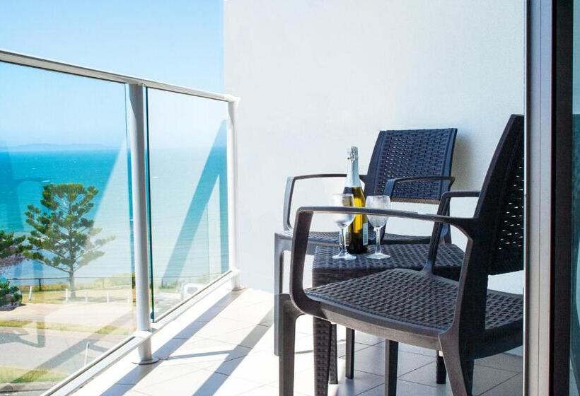 Студия Стандарт Вид на Море, Oshen Holiday Apartments Yeppoon