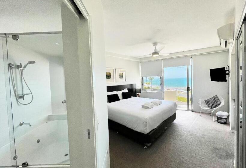 Студия Стандарт Вид на Море, Oshen Holiday Apartments Yeppoon