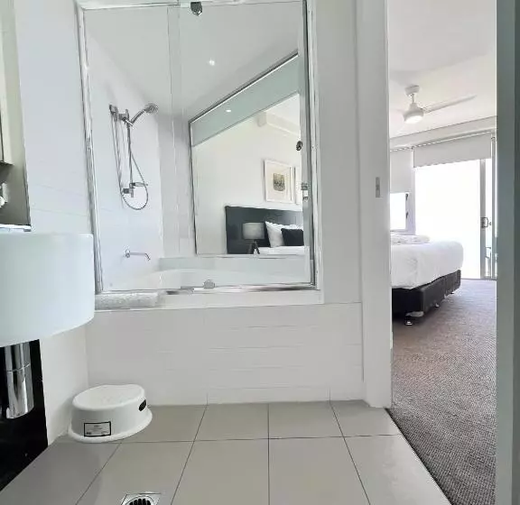 海の見えるスタンダードスタジオ, Oshen Holiday Apartments Yeppoon