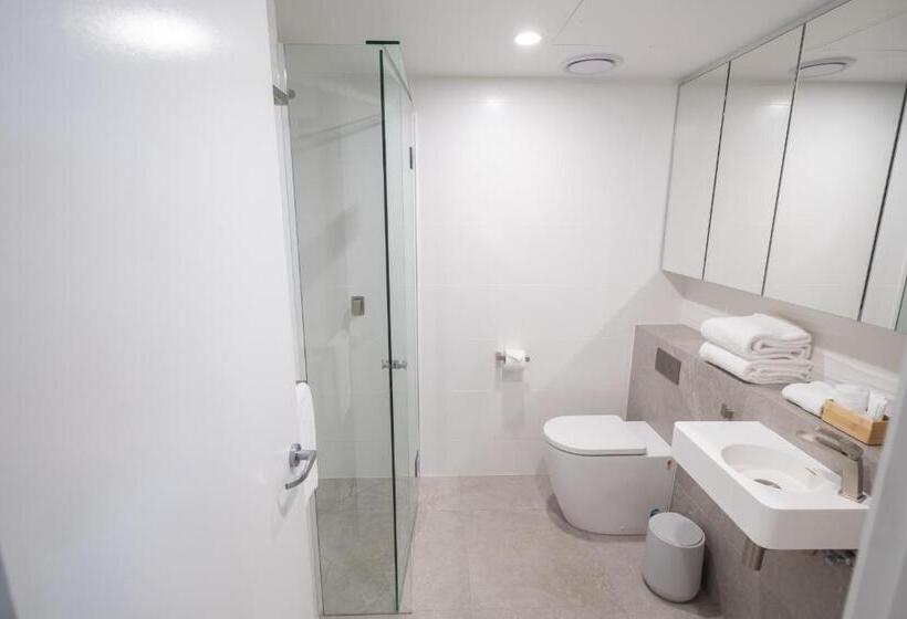 Апартаменты Premium 2 Спальни, Oshen Holiday Apartments Yeppoon