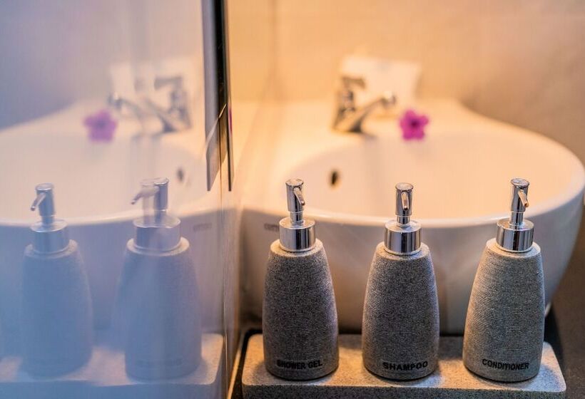 בקתה דלוקס, Phi Phi Anita Resort