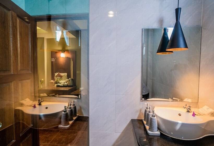 בקתה דלוקס, Phi Phi Anita Resort