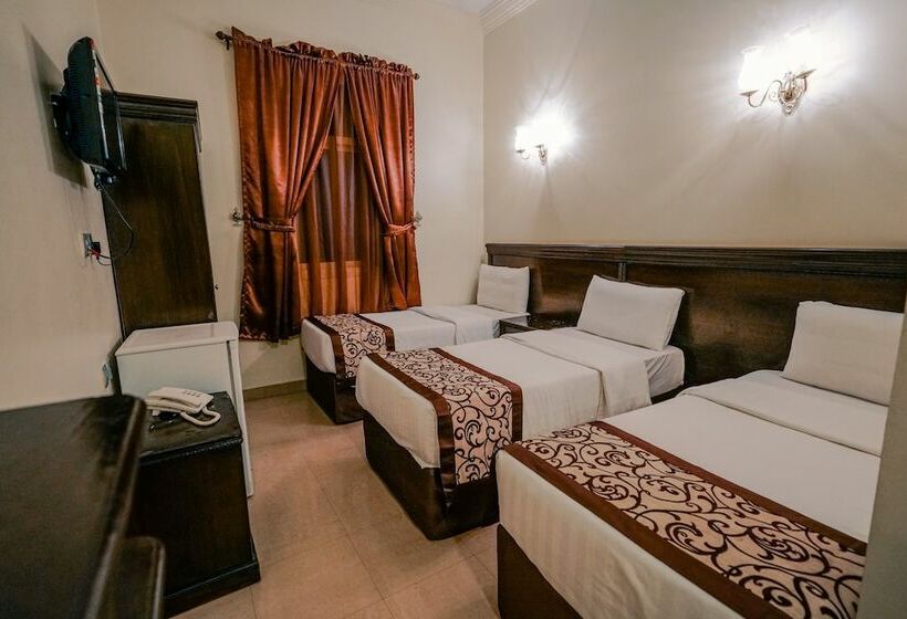 חדר סטנדרט לשלושה, Qasr Ajyad Alsad