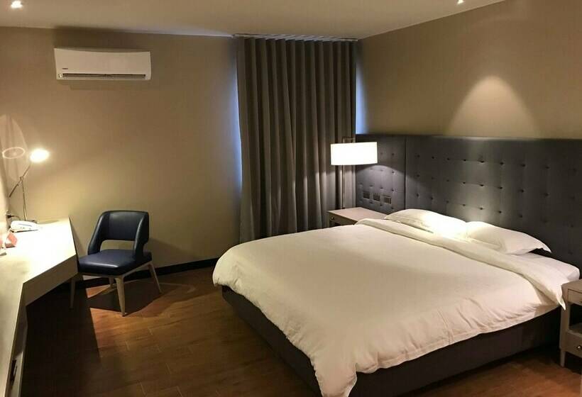 싱글 디럭스 룸, Subic Bay Travelers Hotel & Event Center