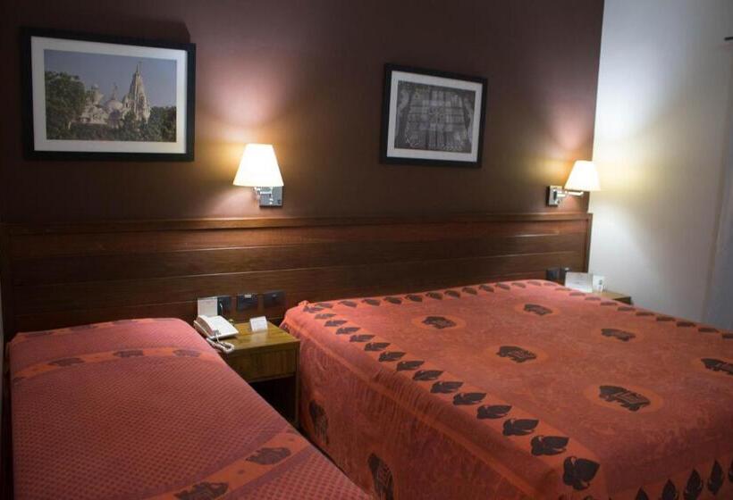 غرفة ديلوكس, Taj