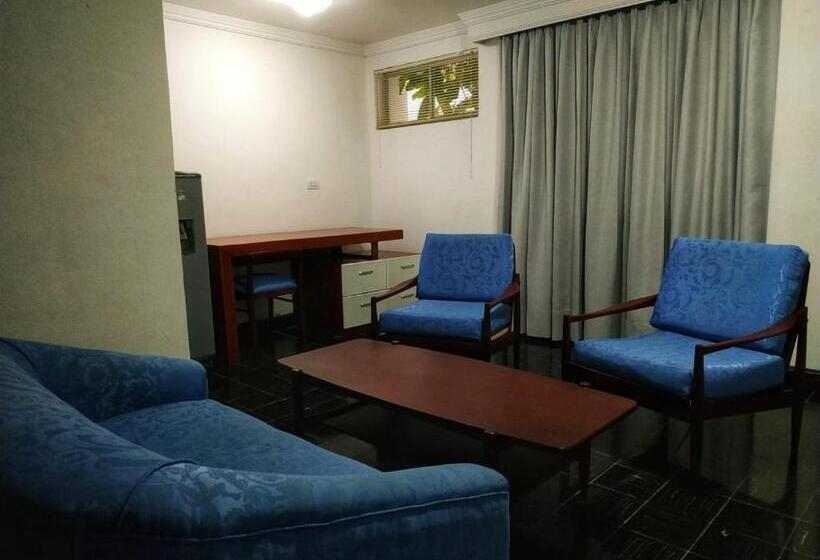 سوییت, Vallclaire Suites