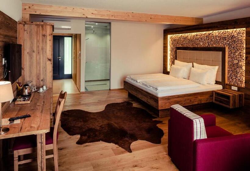 Студио Стандарт Вид на Бассейн, Novinka! Zimní Villa Resort & Organic Spa