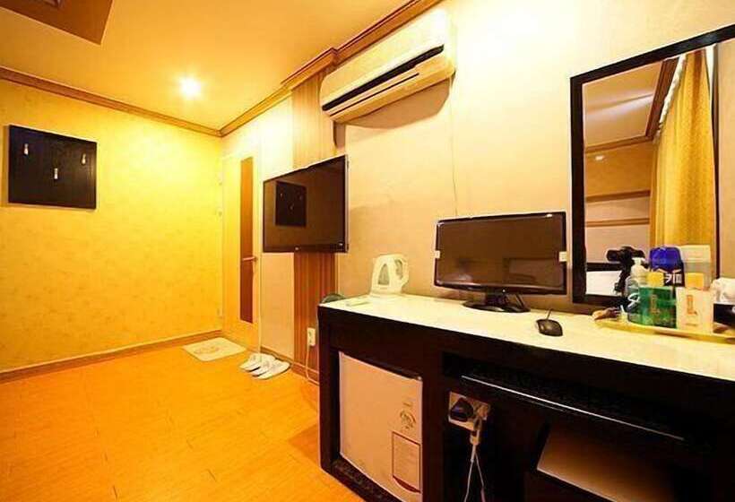 Номер Стандарт, Island Motel