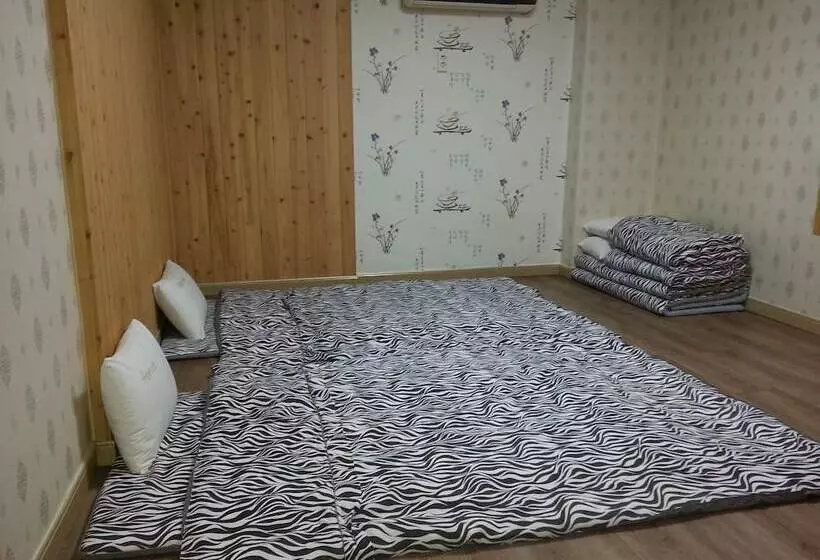 デラックスルーム, Island Motel
