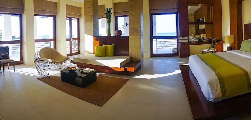 سوییت با چشمانداز دریا, Kandaya Resort