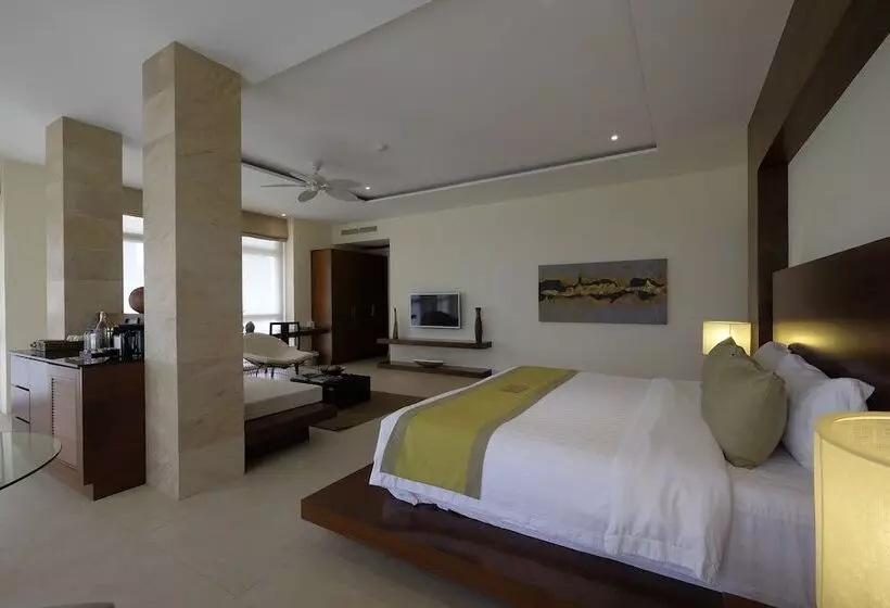 سوییت با چشمانداز دریا, Kandaya Resort