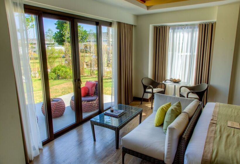 ویلای یک اتاق خوابه با استخر شنا, Kandaya Resort