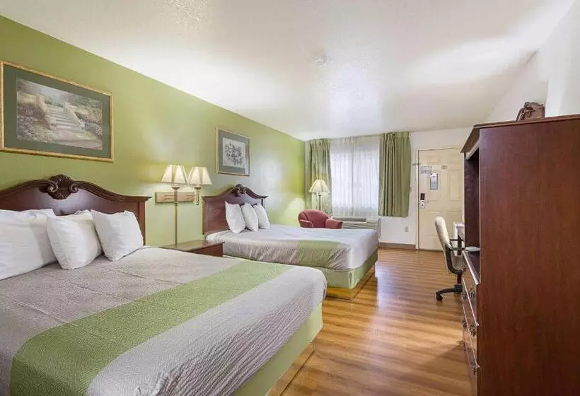 Standard-huone 2 Parivuodetta, Rodeway Inn