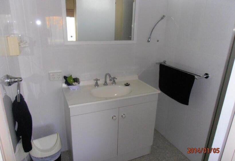 スタンダードルーム, Opal Motel