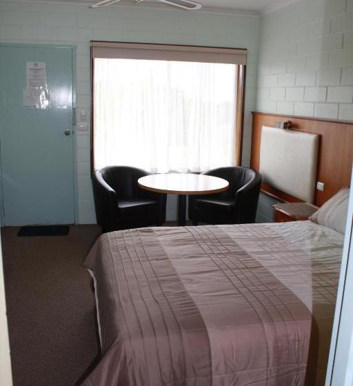 シングルデラックスルーム, Opal Motel