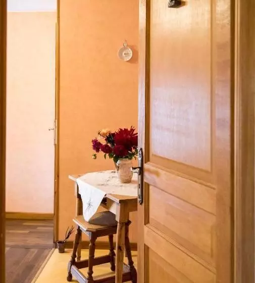 スタンダードルーム, La Ferme Des 3 Suissesses