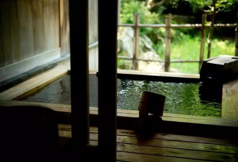 ファミリールーム, Matsusaki