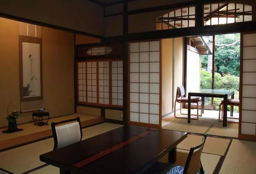 ファミリールーム, Matsusaki
