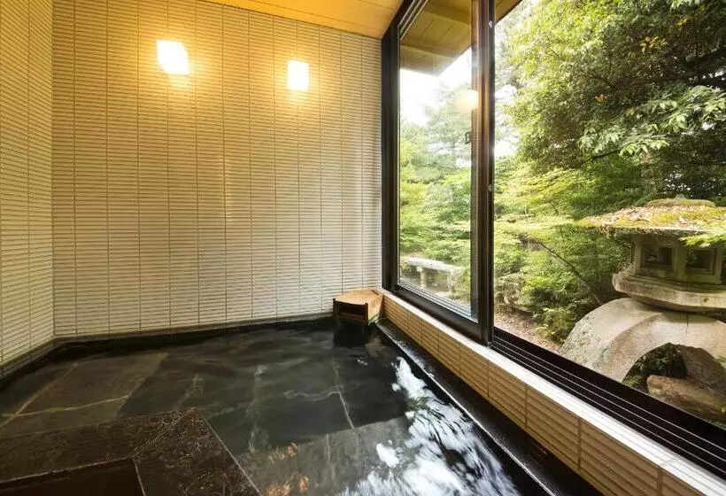 ファミリールーム, Matsusaki