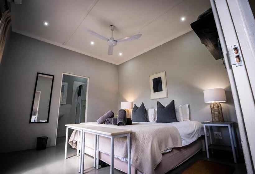 Номер Стандарт, Saronsberg Vineyard Cottages