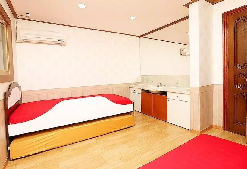 اتاق استاندارد سه نفره, Seoul Myeongdong Stay   Hostel