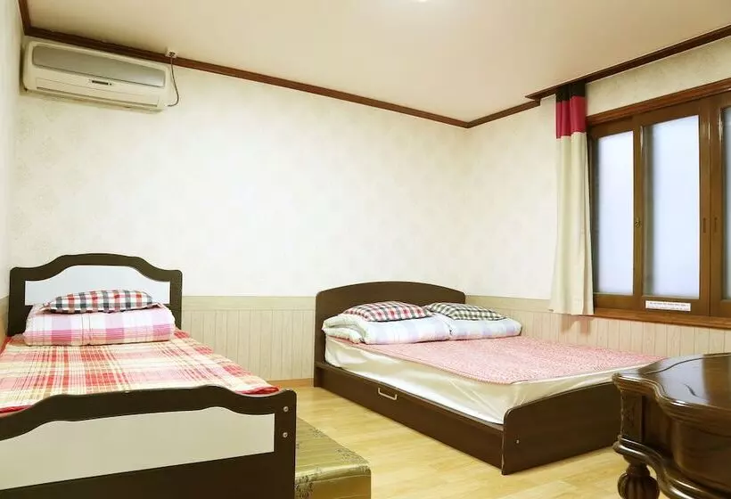 اتاق استاندارد سه نفره, Seoul Myeongdong Stay   Hostel