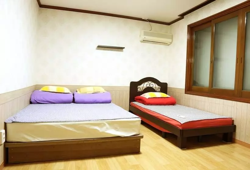 اتاق استاندارد سه نفره, Seoul Myeongdong Stay   Hostel