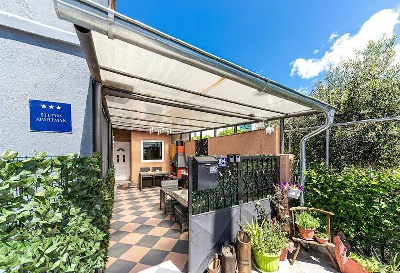 חדר סטודיו סטנדרד, Apartments Keka