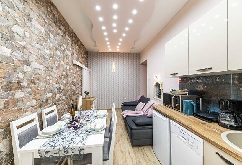 침실 1개 아파트, Apartments Keka