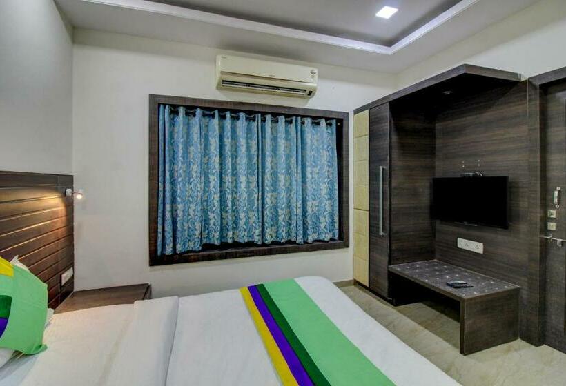 חדר סטנדרט, Treebo Seven Suites