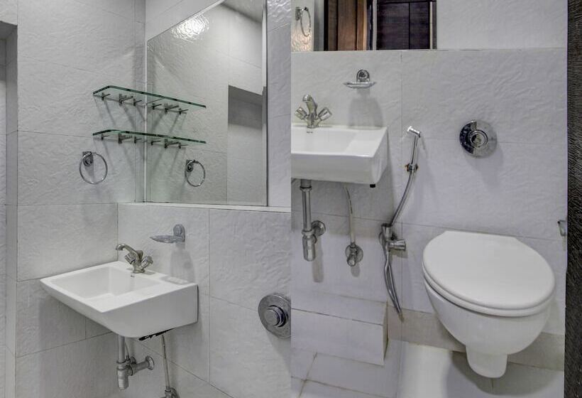 חדר סטנדרט, Treebo Seven Suites