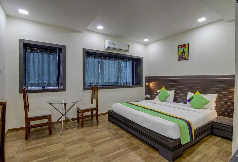 اتاق لوکس, Treebo Seven Suites