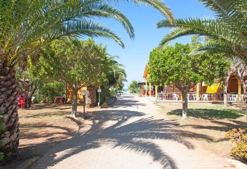 חדר סטנדרט לארבעה, Suite Hotel Dominicus