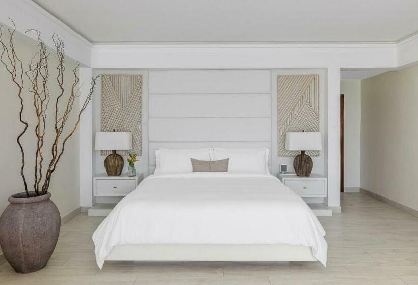 سوییت جونیور, Aurora Anguilla Resort & Golf Club