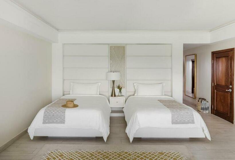 سوییت جونیور با چشمانداز دریا, Aurora Anguilla Resort & Golf Club