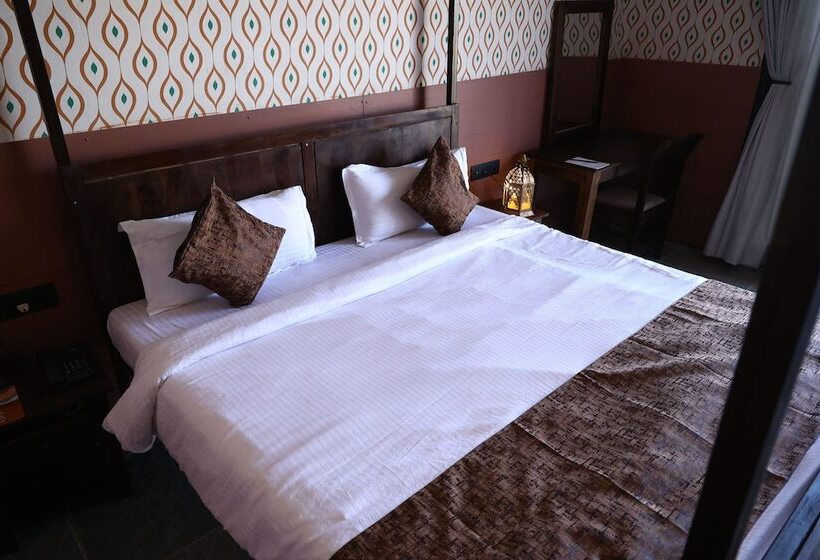 Premium Tent, Gandhisagar Forest Retreat