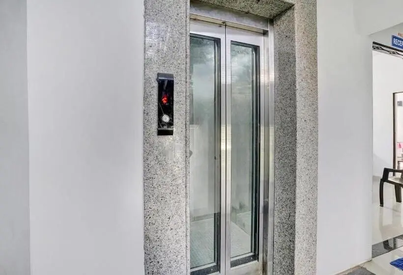Classic Kolmen Hengen Huone, Oyo Flagship 70191 Vandanvilla Service Apartment