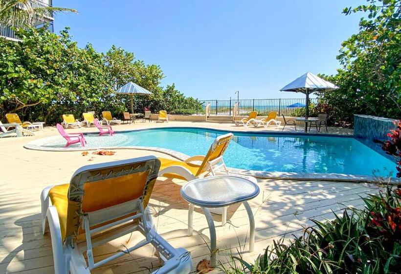 شقة غرفة واحدة, Sugar Sands A