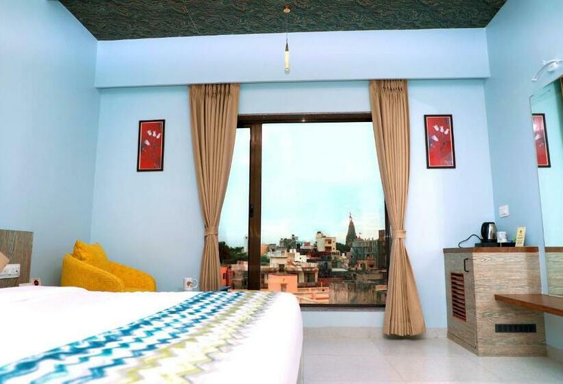 带大床的标准间, The Grand Ladhukara