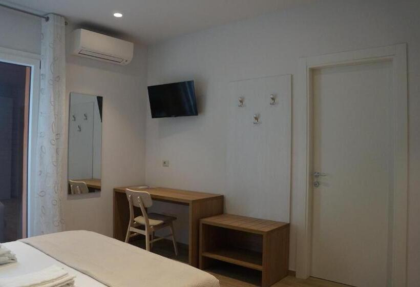 غرفة قياسية رباعية, La Sperella Bed And Breakfast